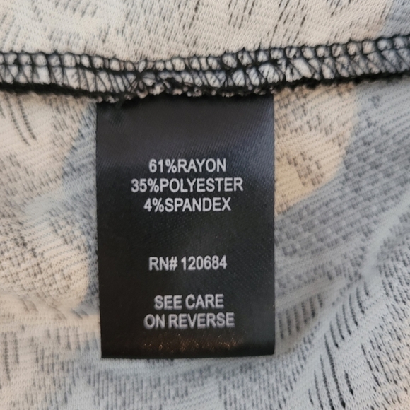 Torrid Lace Overlay Fit & Flare Dress - Size L - Picture 9 of 11